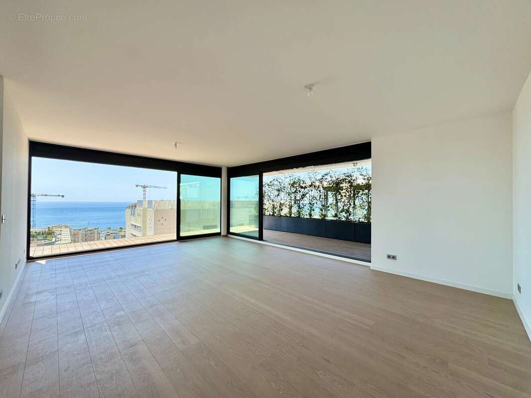 Appartement à BEAUSOLEIL