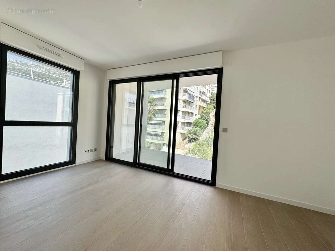 Appartement à BEAUSOLEIL