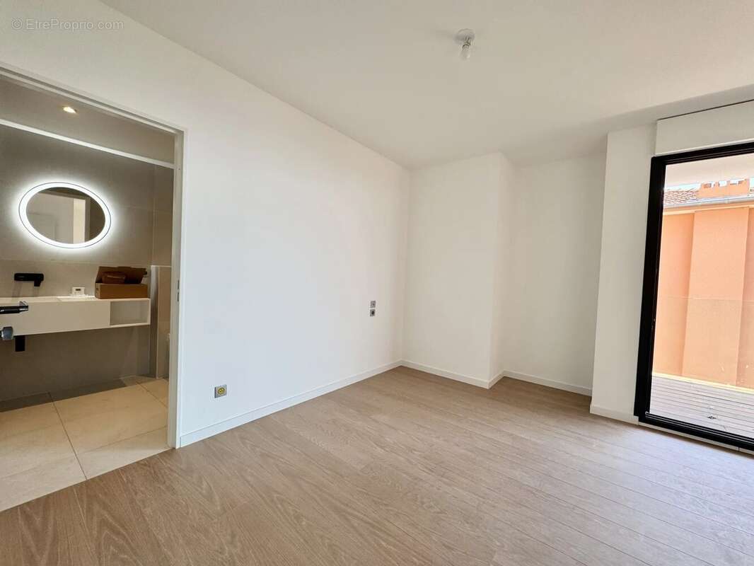 Appartement à BEAUSOLEIL