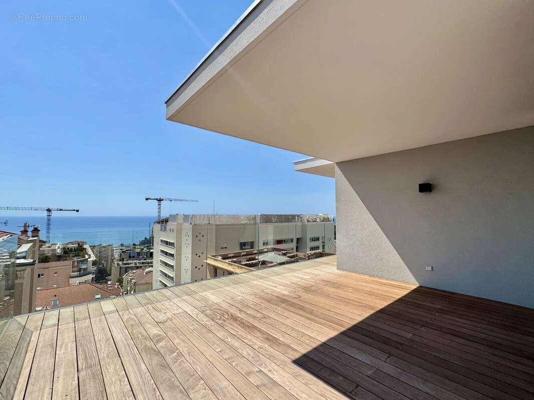 Appartement à BEAUSOLEIL