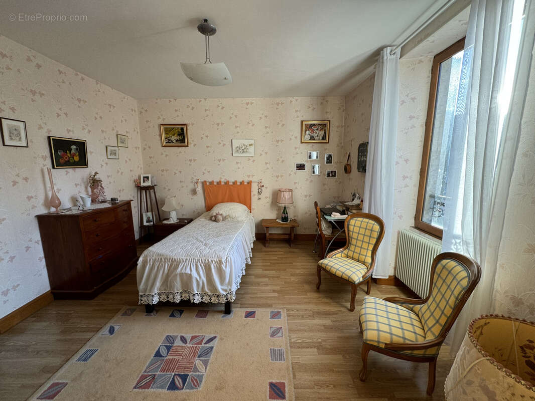 Maison à CHATEAUDUN