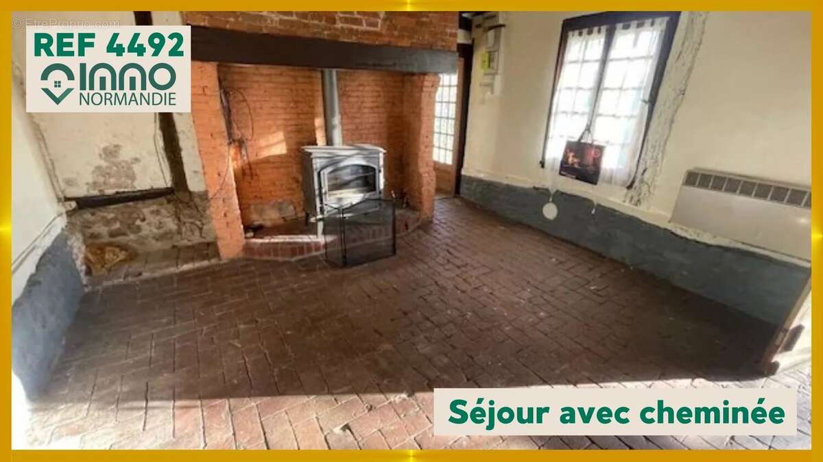 Maison à LIVET-SUR-AUTHOU