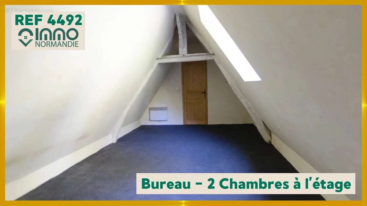 Maison à LIVET-SUR-AUTHOU