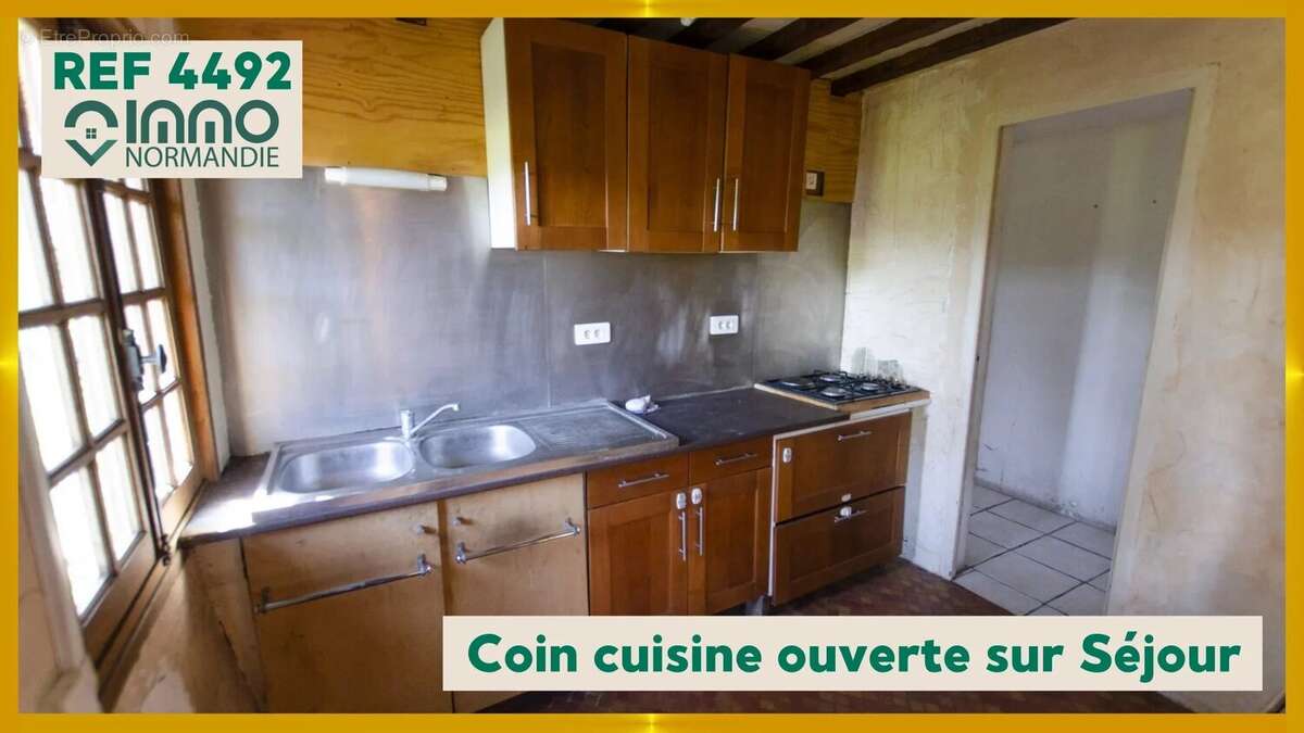 Maison à LIVET-SUR-AUTHOU