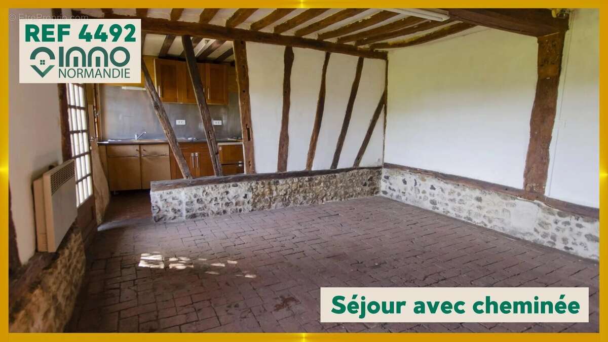 Maison à LIVET-SUR-AUTHOU