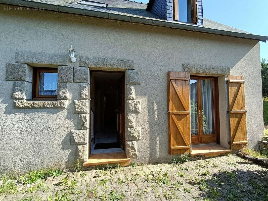 Maison à LE MINIHIC-SUR-RANCE