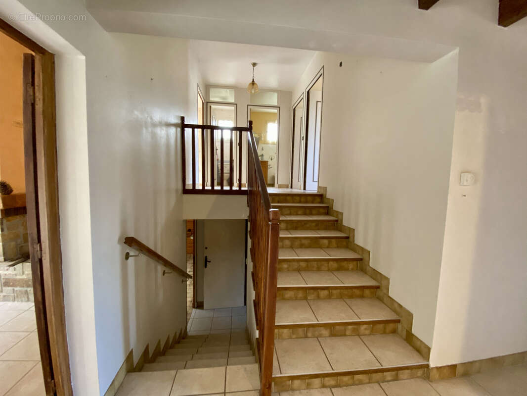 Maison à TOURNON-SUR-RHONE