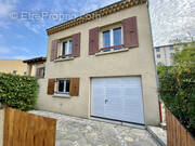 Maison à TOURNON-SUR-RHONE