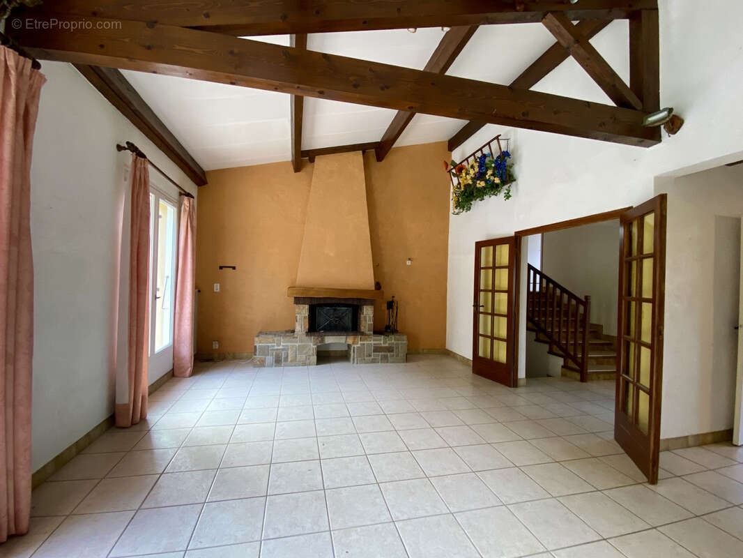 Maison à TOURNON-SUR-RHONE