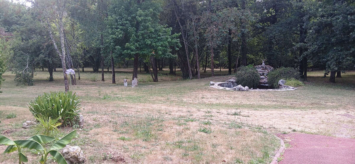 Maison à SAINT-SULPICE-DE-ROYAN