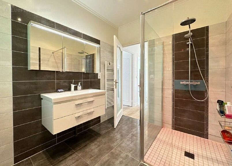 Maison à SAINT-SULPICE-DE-ROYAN