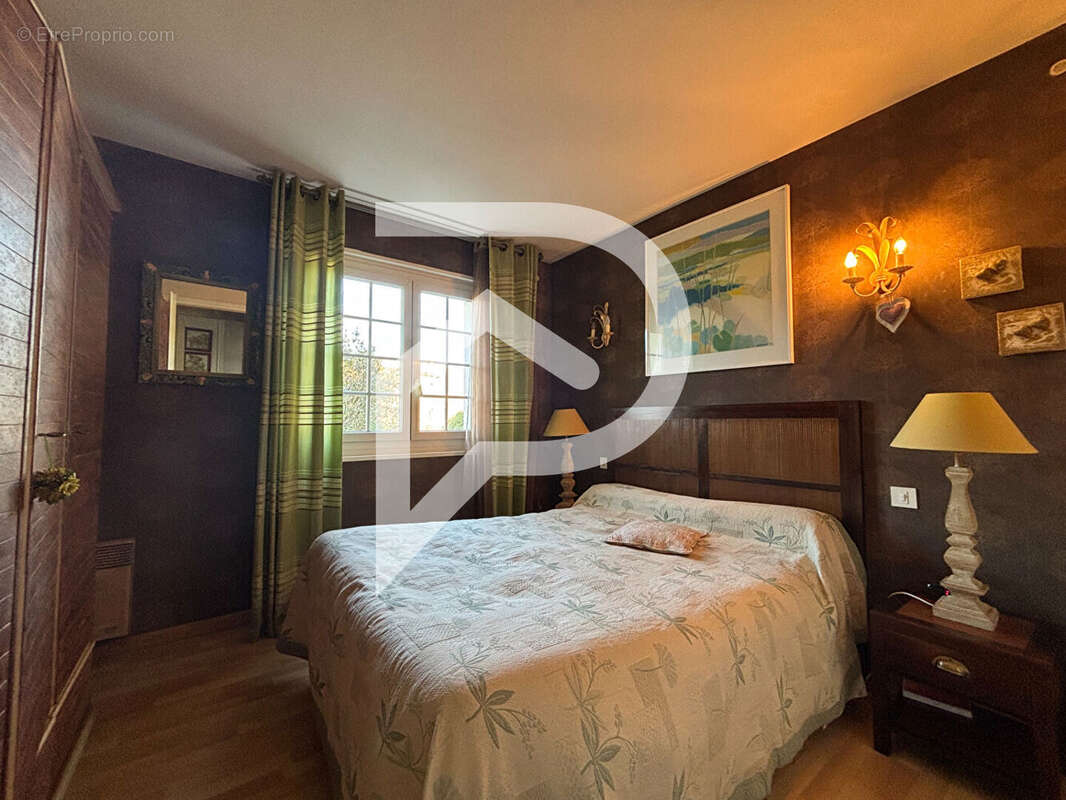 Maison à OLORON-SAINTE-MARIE