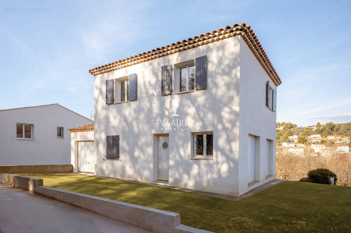 Maison à MANOSQUE