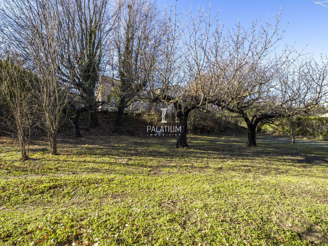 Terrain à PIERREVERT