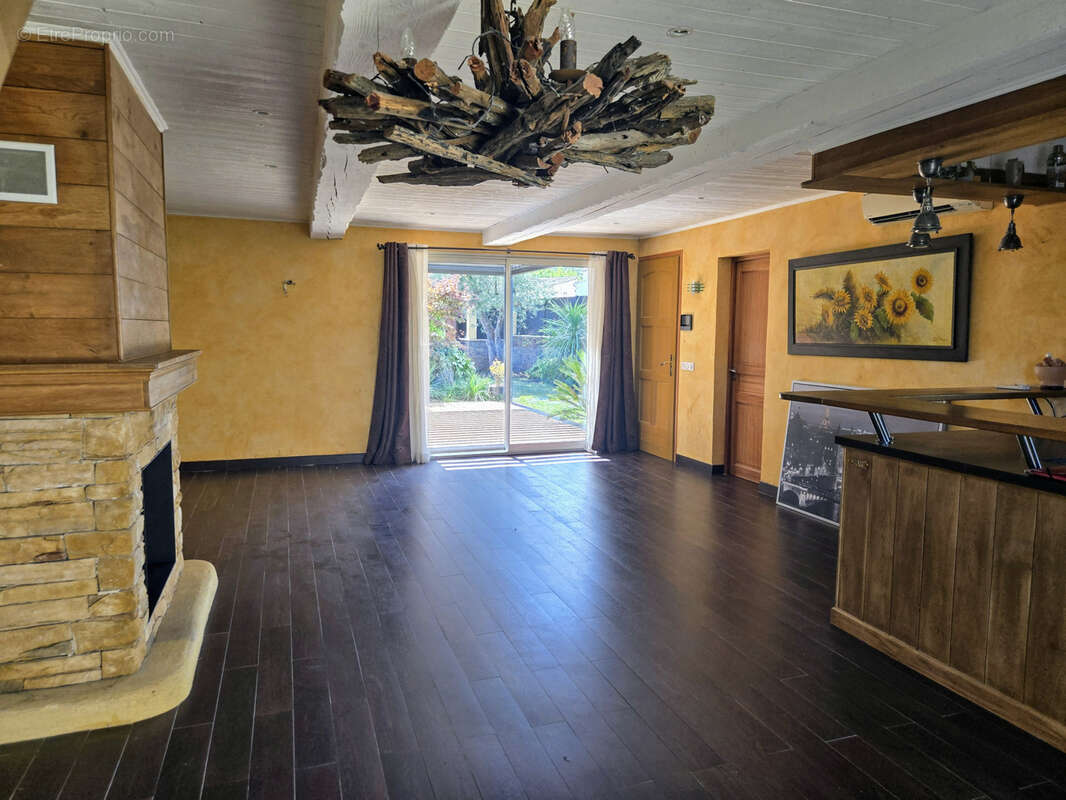 Maison à VILLENEUVE-LOUBET