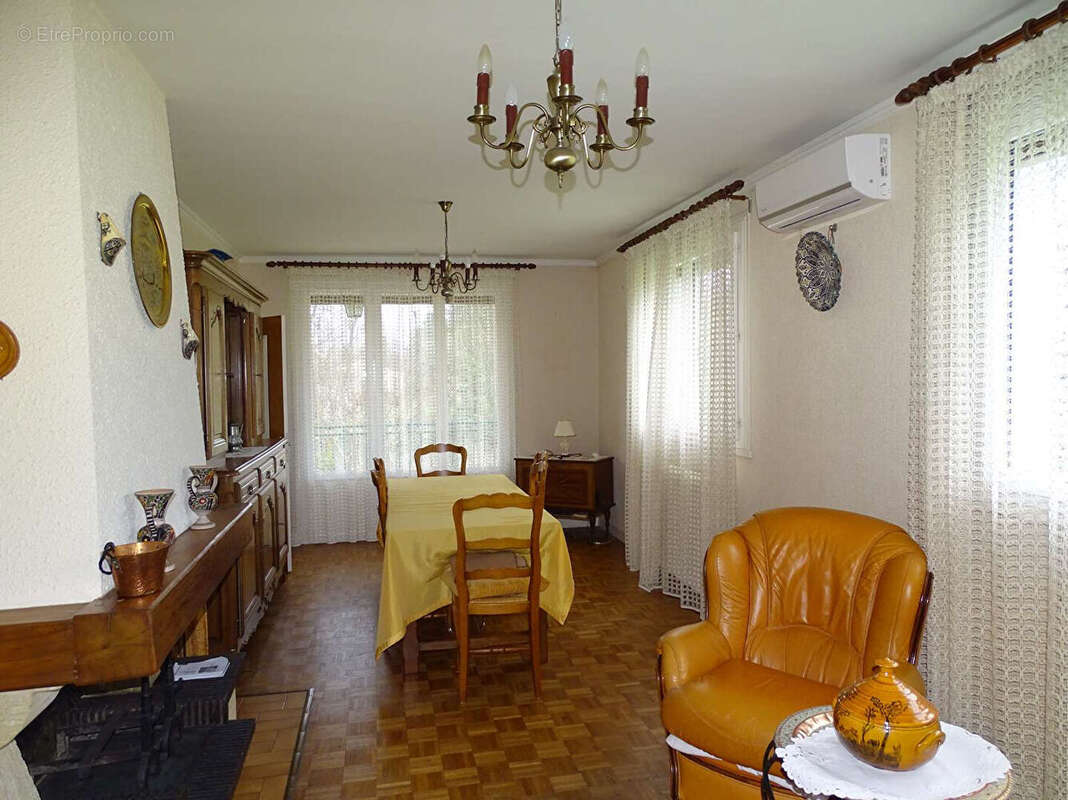 Maison à SAINT-MEDARD-DE-MUSSIDAN