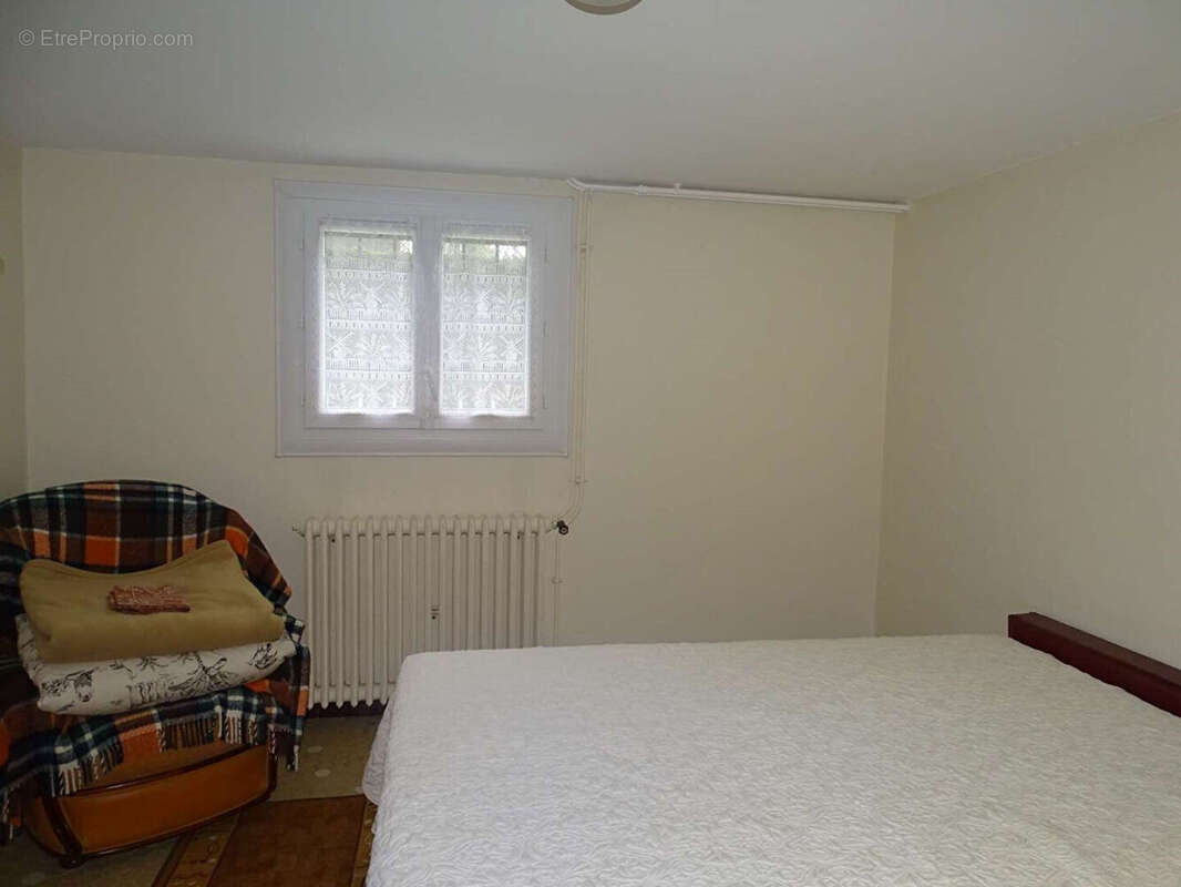 Maison à SAINT-MEDARD-DE-MUSSIDAN