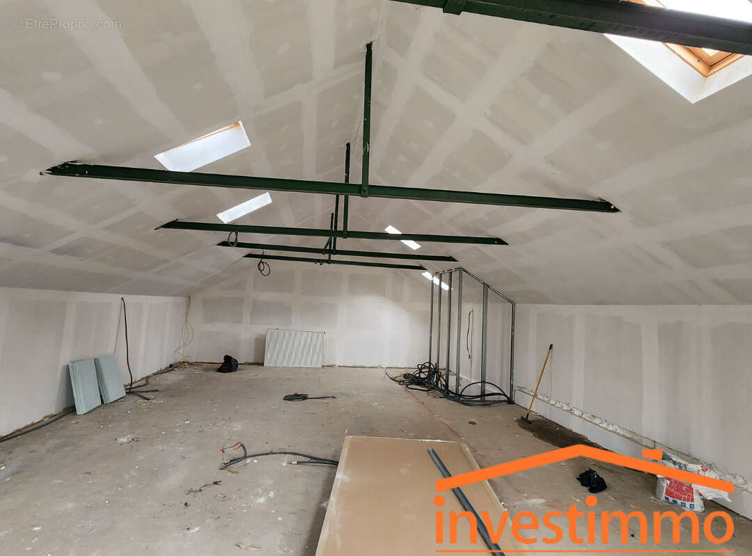 Commerce à SAINT-LEONARD