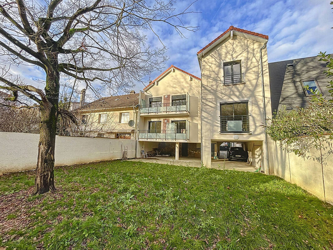 Appartement à VILLEJUIF