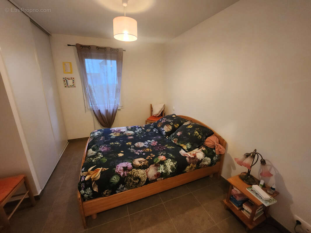 Maison à MESLAY-DU-MAINE