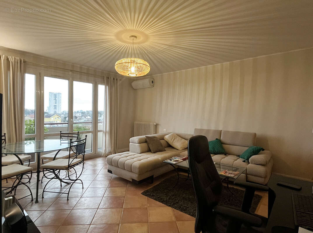 Appartement à REIMS