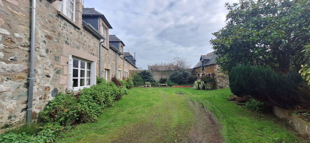 Maison à PLENEUF-VAL-ANDRE