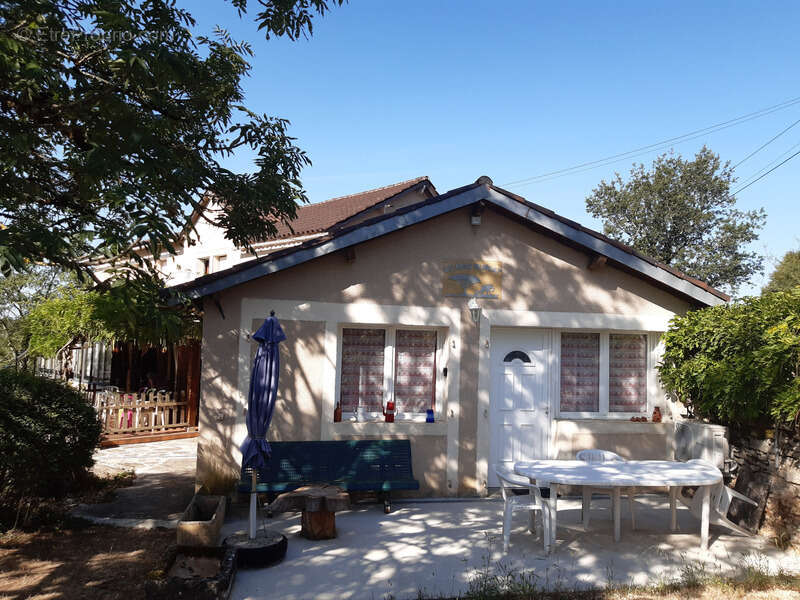 Maison à LIMOGNE-EN-QUERCY