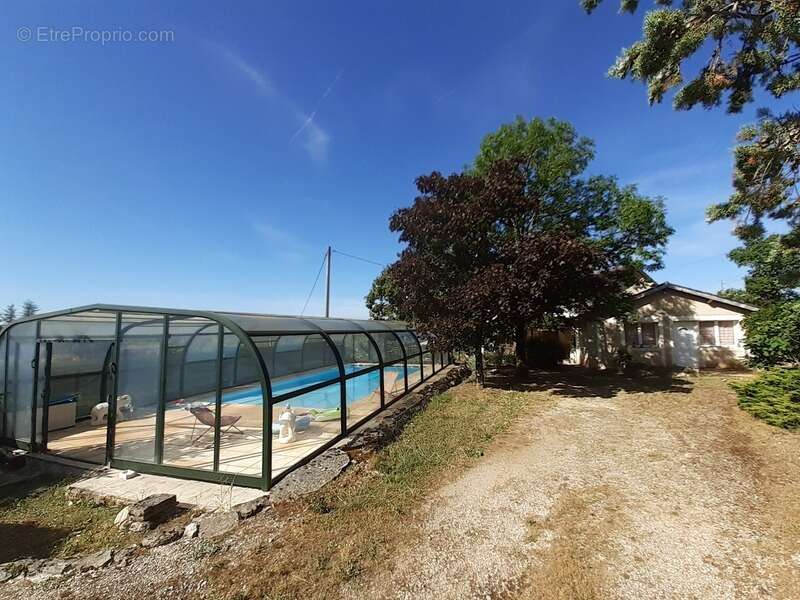 Maison à LIMOGNE-EN-QUERCY