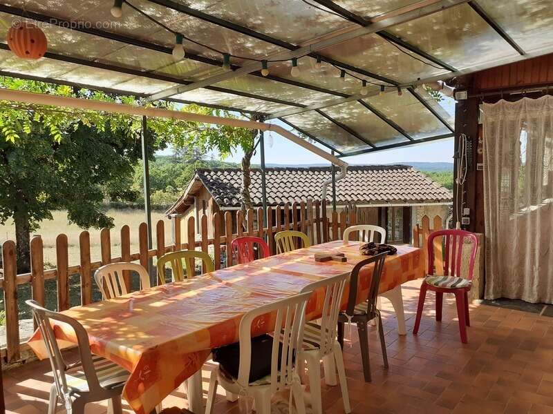 Maison à LIMOGNE-EN-QUERCY