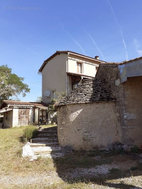 Maison à LIMOGNE-EN-QUERCY
