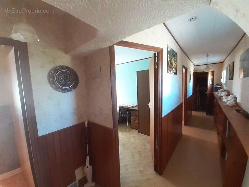 Maison à LIMOGNE-EN-QUERCY