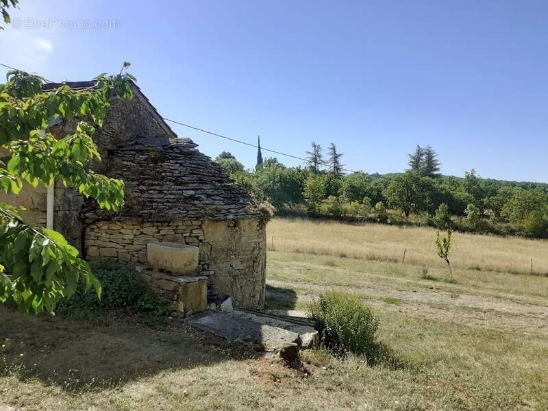Maison à LIMOGNE-EN-QUERCY