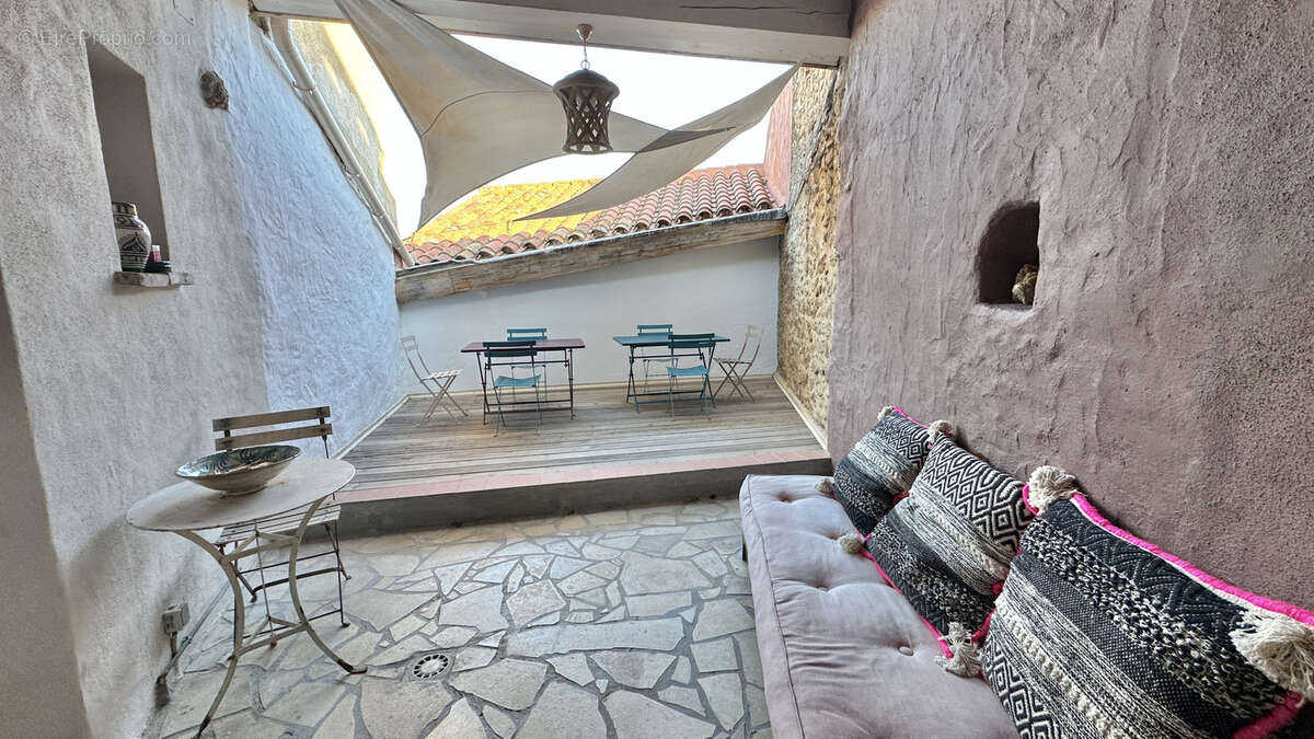 Appartement à LAROQUE-DES-ALBERES