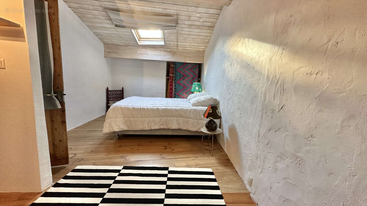 Appartement à LAROQUE-DES-ALBERES