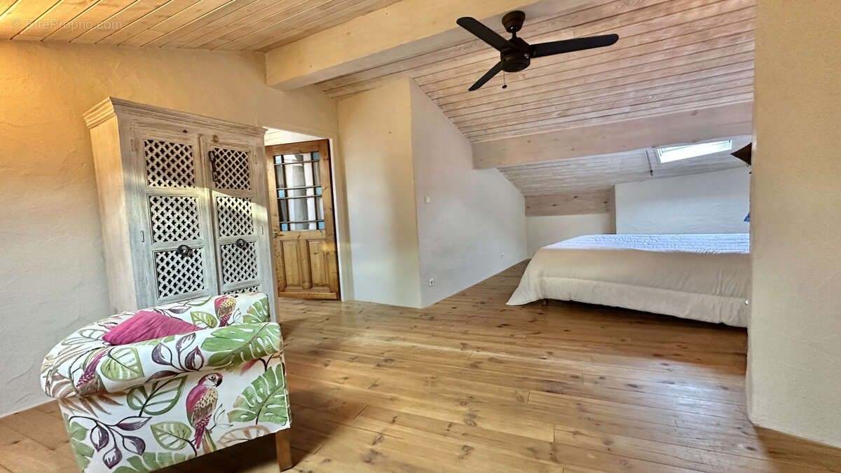 Appartement à LAROQUE-DES-ALBERES