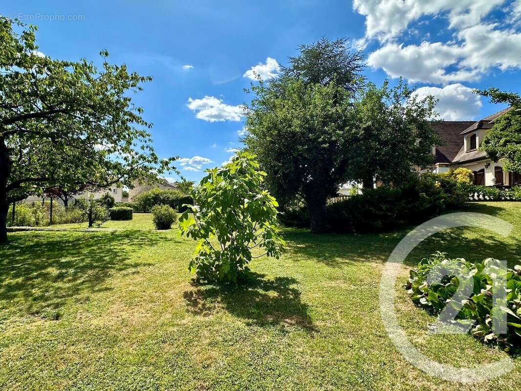 Maison à THORIGNY-SUR-MARNE