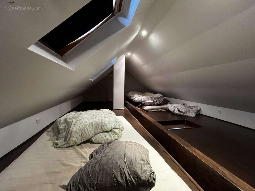 Maison à CROISSY-BEAUBOURG