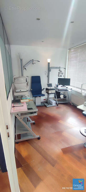 Commerce à MONTREUIL