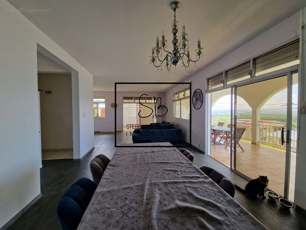 Maison à LE LAMENTIN