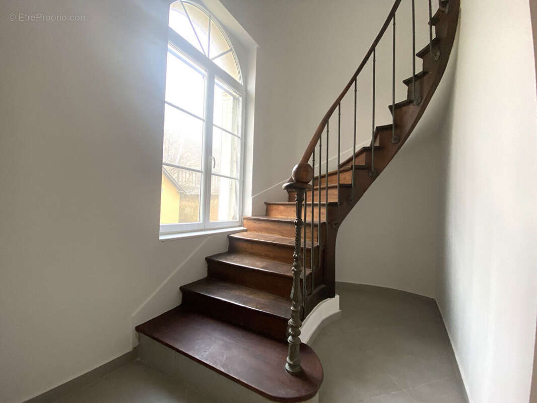 Maison à BOURGTHEROULDE-INFREVILLE