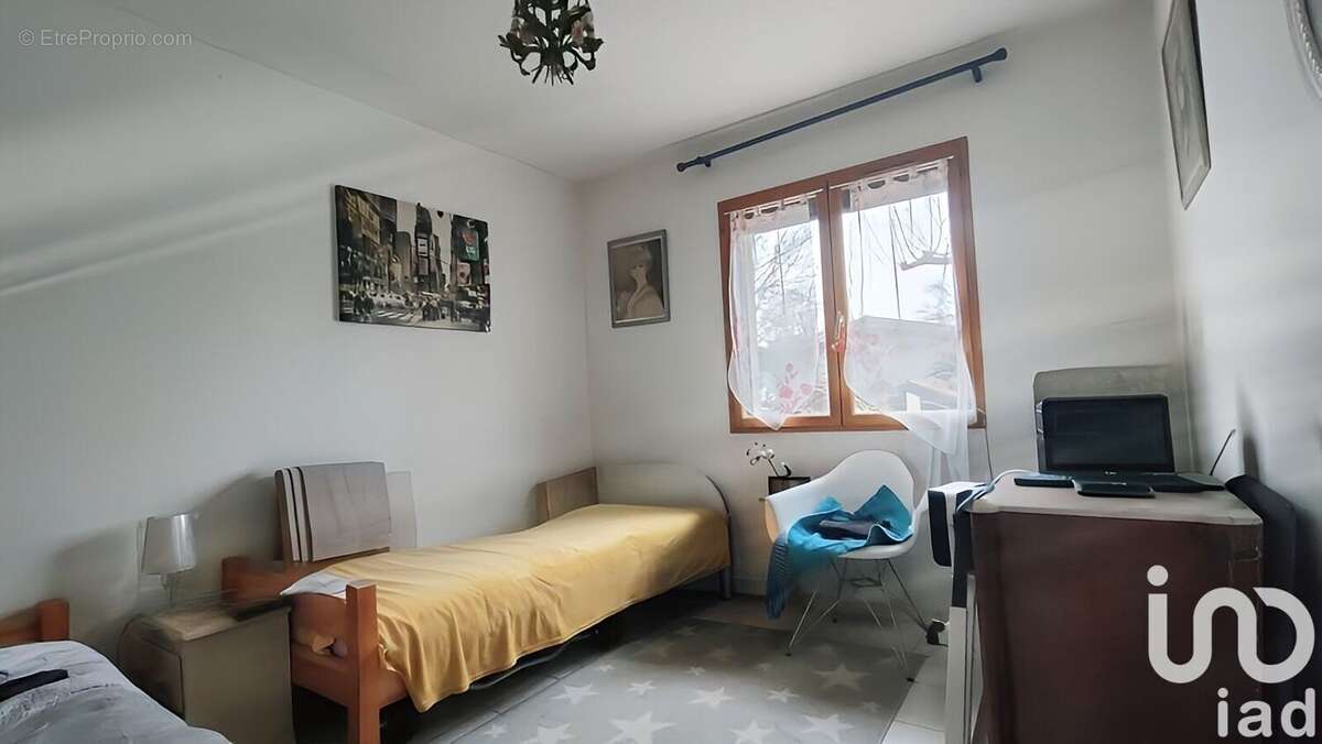 Photo 8 - Maison à MALAY-LE-PETIT