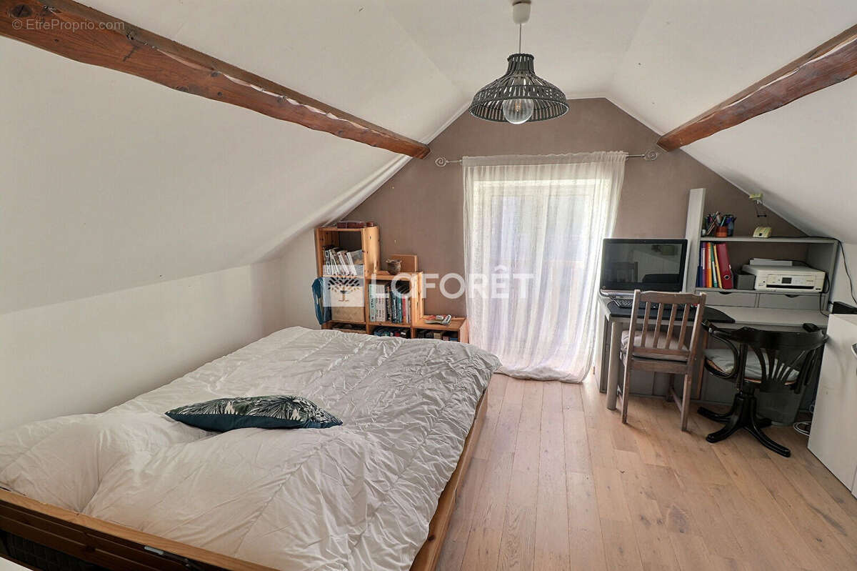 Maison à MILLY-LA-FORET