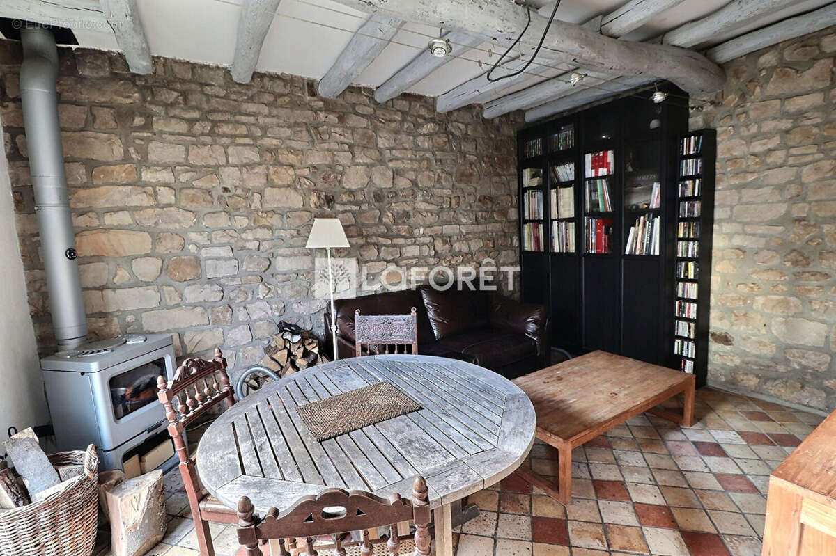 Maison à MILLY-LA-FORET