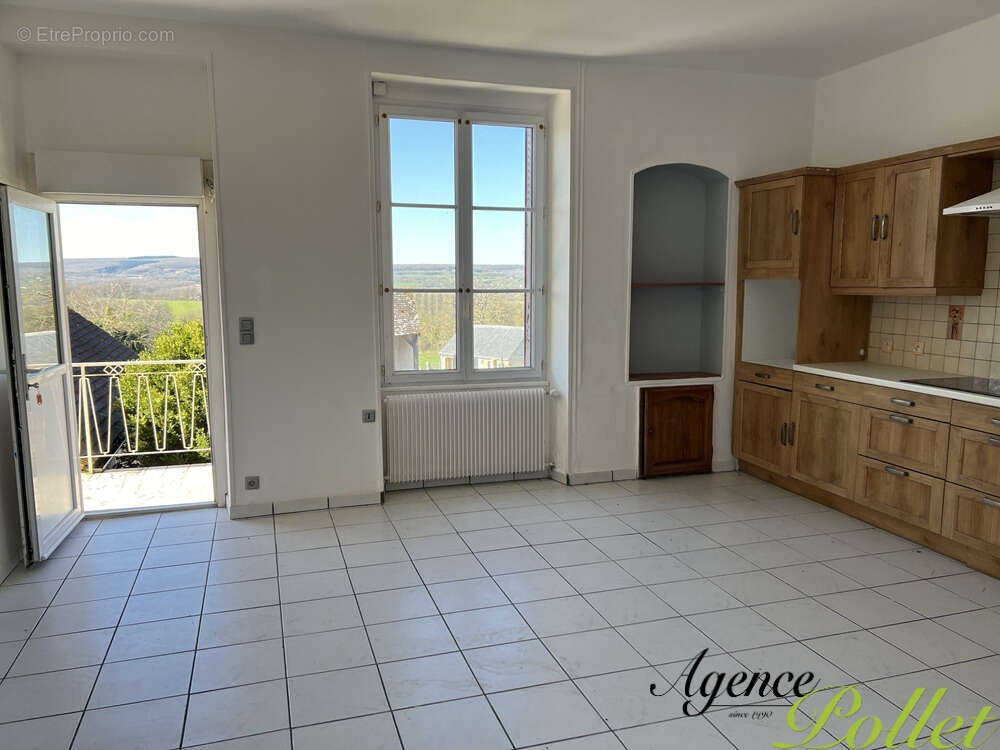 Maison à VAILLY-SUR-SAULDRE