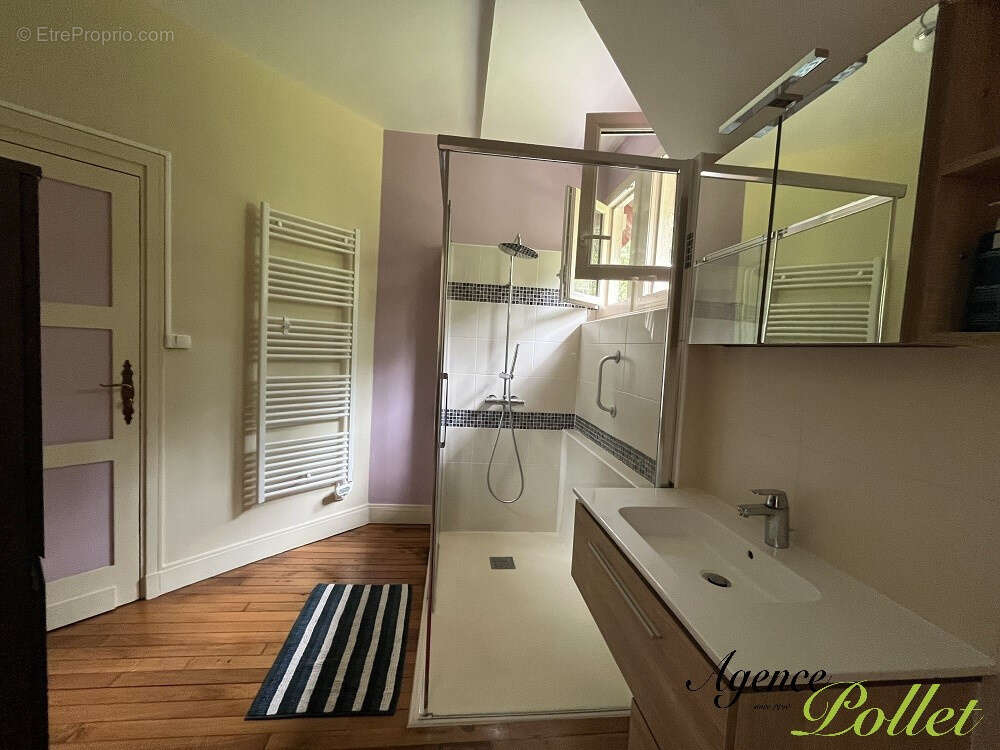 Maison à AUBIGNY-SUR-NERE