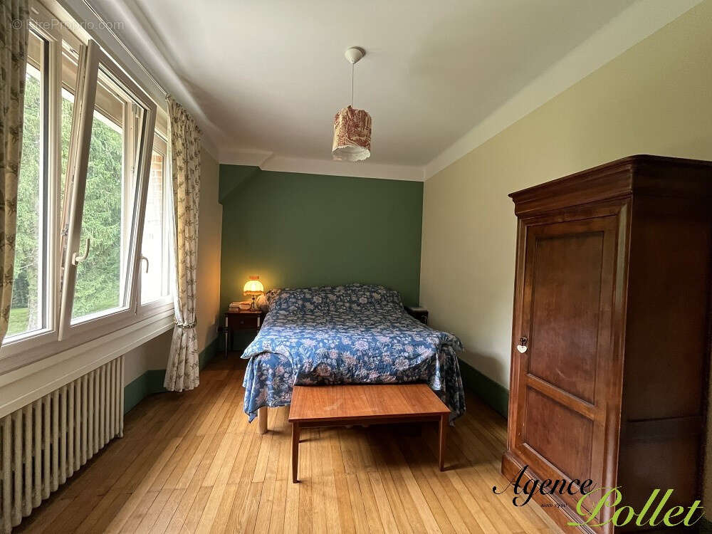 Maison à AUBIGNY-SUR-NERE