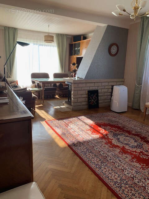 Maison à SEMOUTIERS-MONTSAON