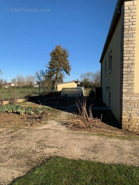 Maison à SEMOUTIERS-MONTSAON