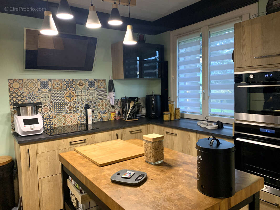 Maison à TERRASSON-LAVILLEDIEU