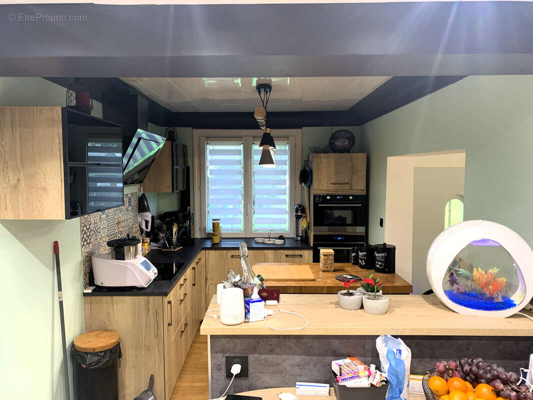 Maison à TERRASSON-LAVILLEDIEU